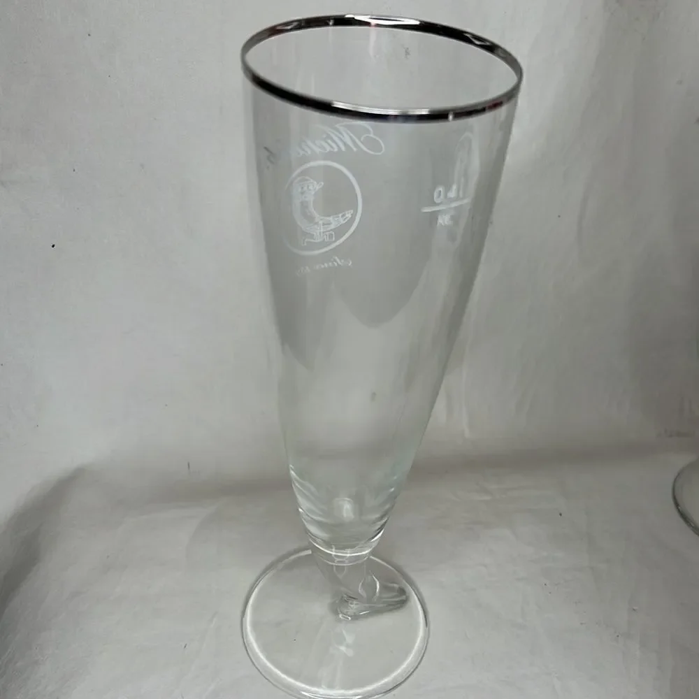 Michelob Since 1886 Crystal Beer Drinking Glass 18 Ounces 9 3/4 Tall 3 In Round